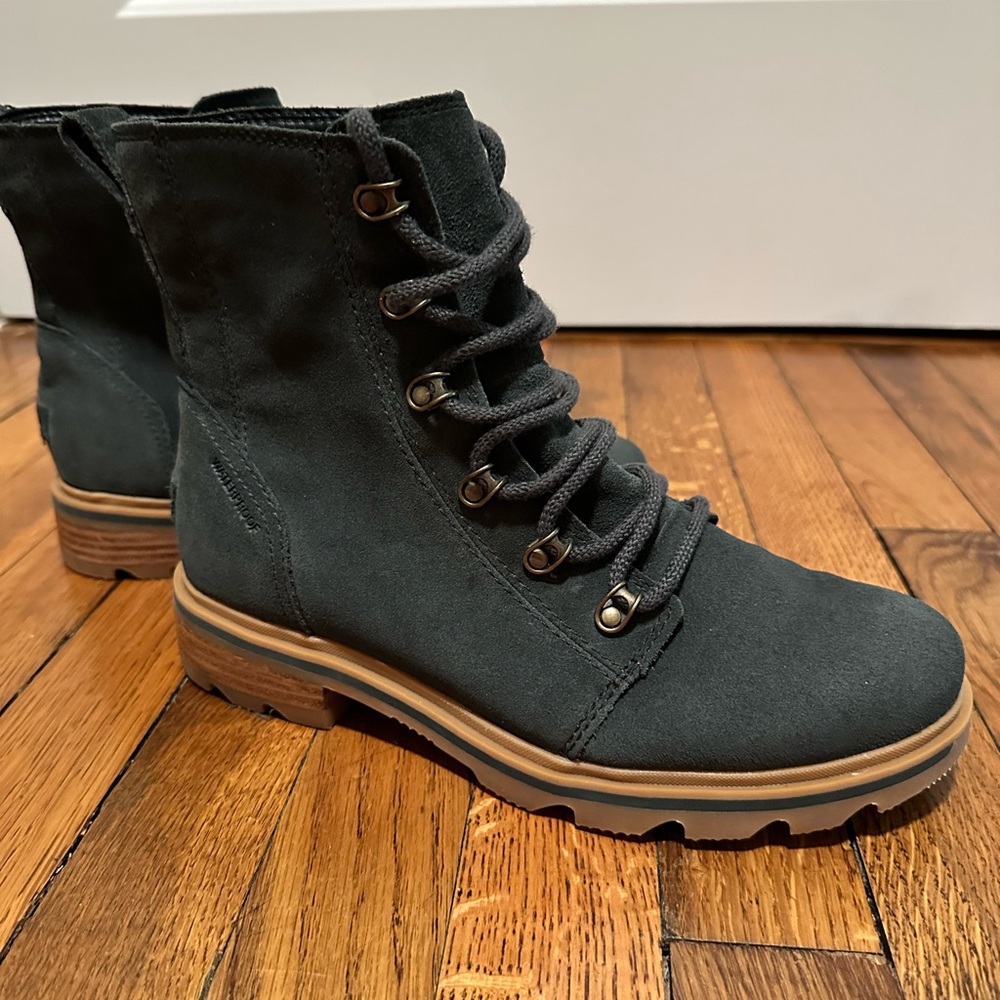 Sorel Black and Brown Combat Boots